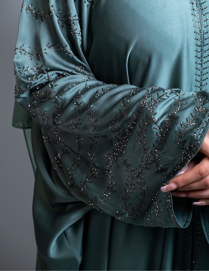 Nour abaya