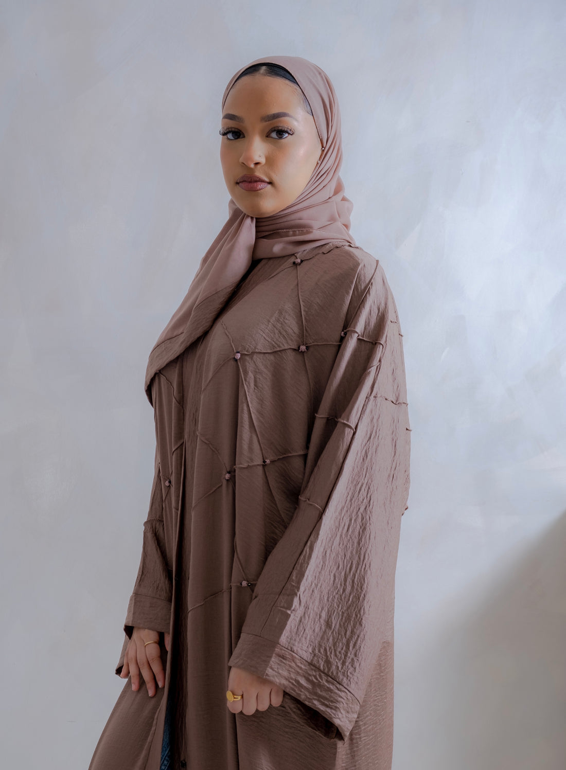 Aaliyah abaya