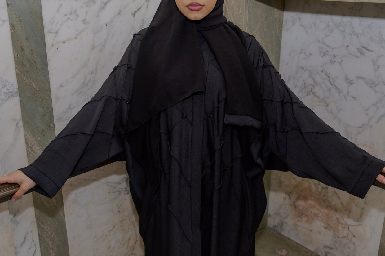 Aaliyah abaya
