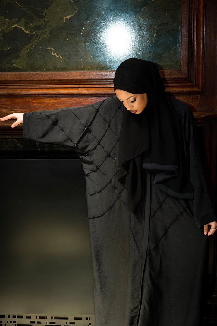 Aaliyah abaya
